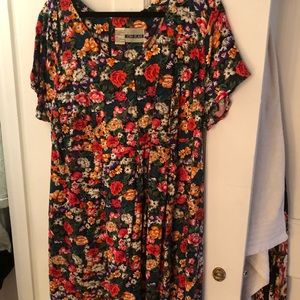 Vintage Baby Doll Floral Dress with Pockets